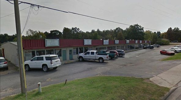 2407 Linwood Dr, Paragould, AR 72450